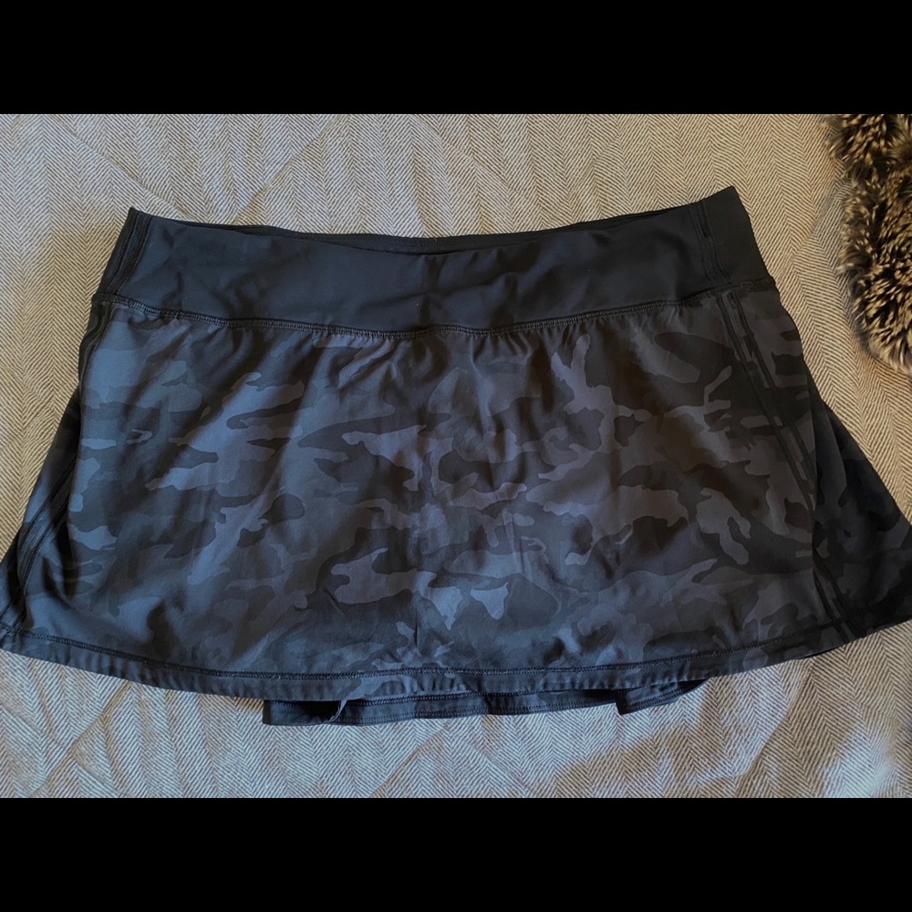 Lululemon Pace Rival Skirt - Camouflaged